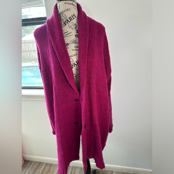 NWT Desreeny Pink Long Sweater Saltwater Luxe SZ Medium - Picture 4 of 9